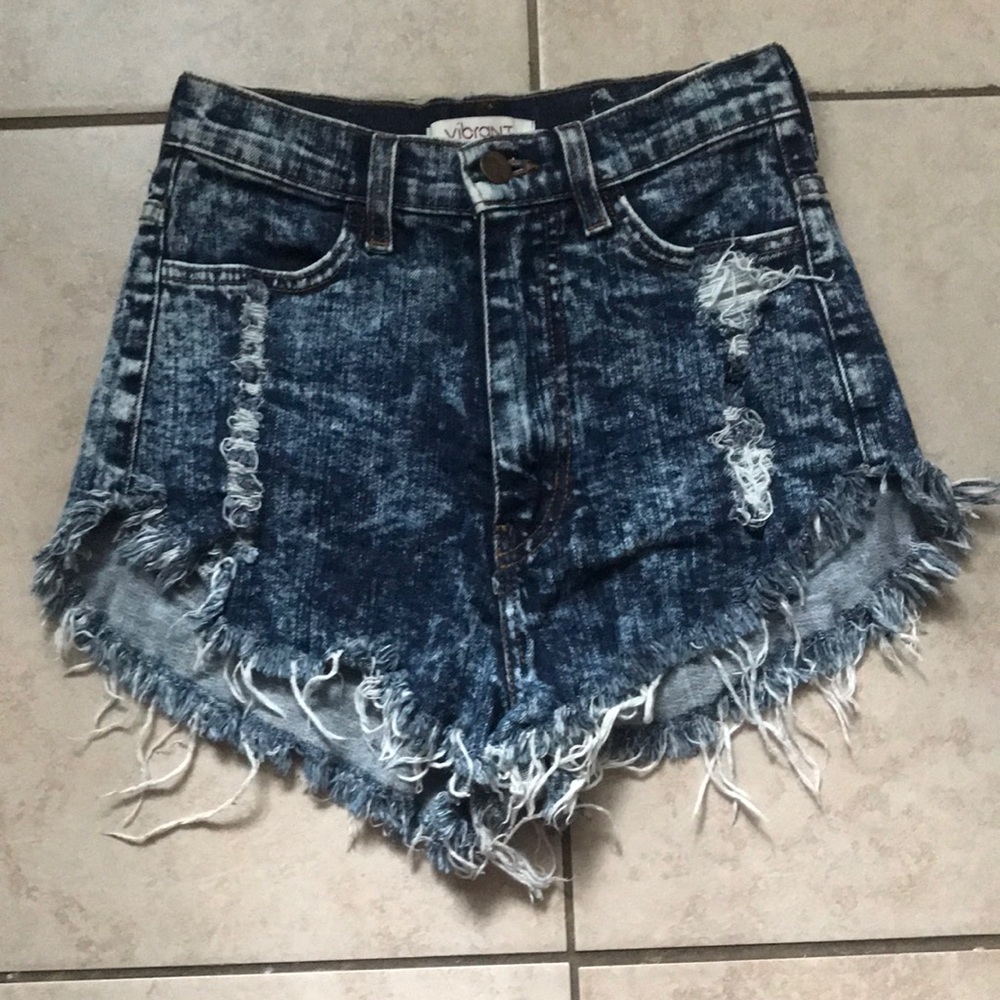 ✨2 for 14✨High Waisted Distressed Acid Wash Shorts
